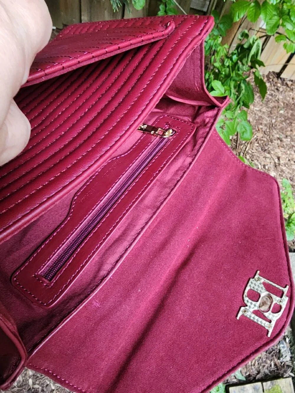 *NWT* Badgley Mischka Burgandy Purse - crossbody or top handle - Picture 8 of 16